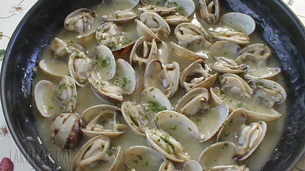 Almejas al Ribeiro