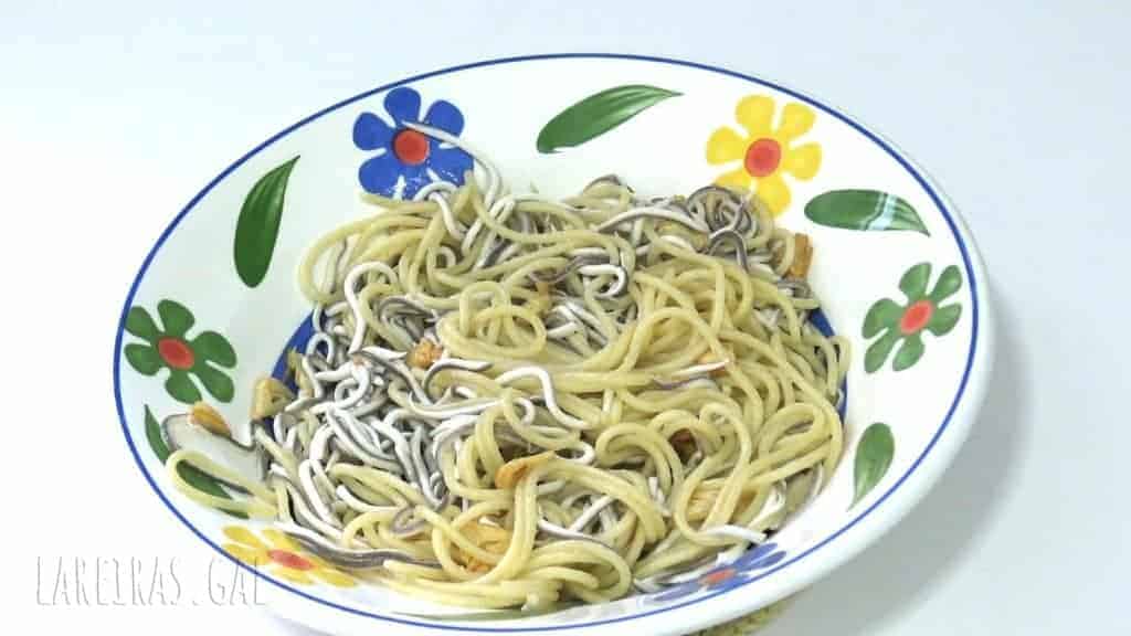 Gulas (surimi elvers) with spaghetti